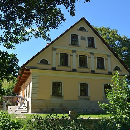 Belsky Dvur Hotel Bely Екстериор снимка