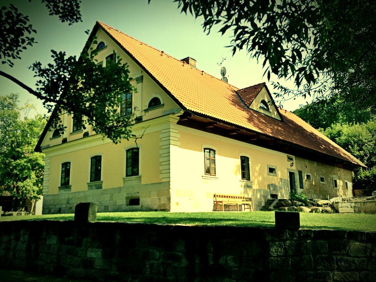 Belsky Dvur Hotel Bely Екстериор снимка