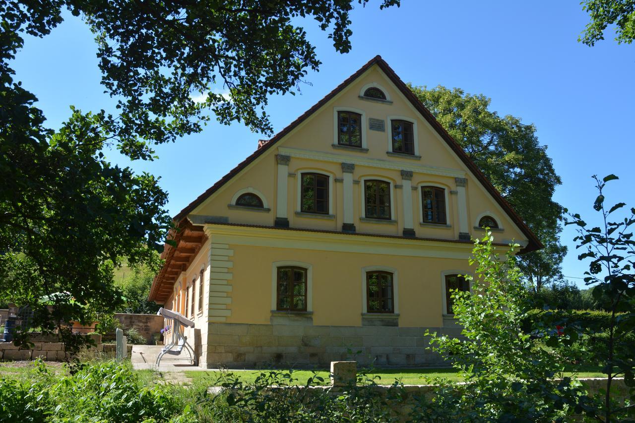 Belsky Dvur Hotel Bely Екстериор снимка