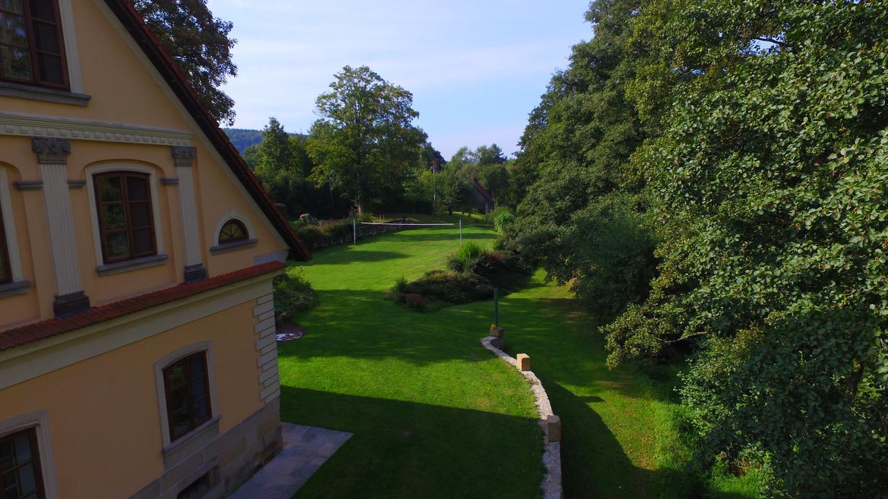 Belsky Dvur Hotel Bely Екстериор снимка